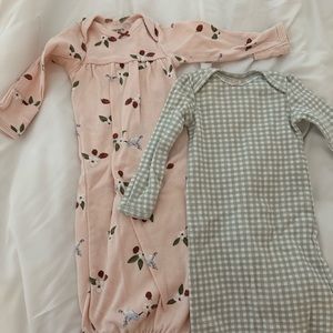Carter’s newborn gowns